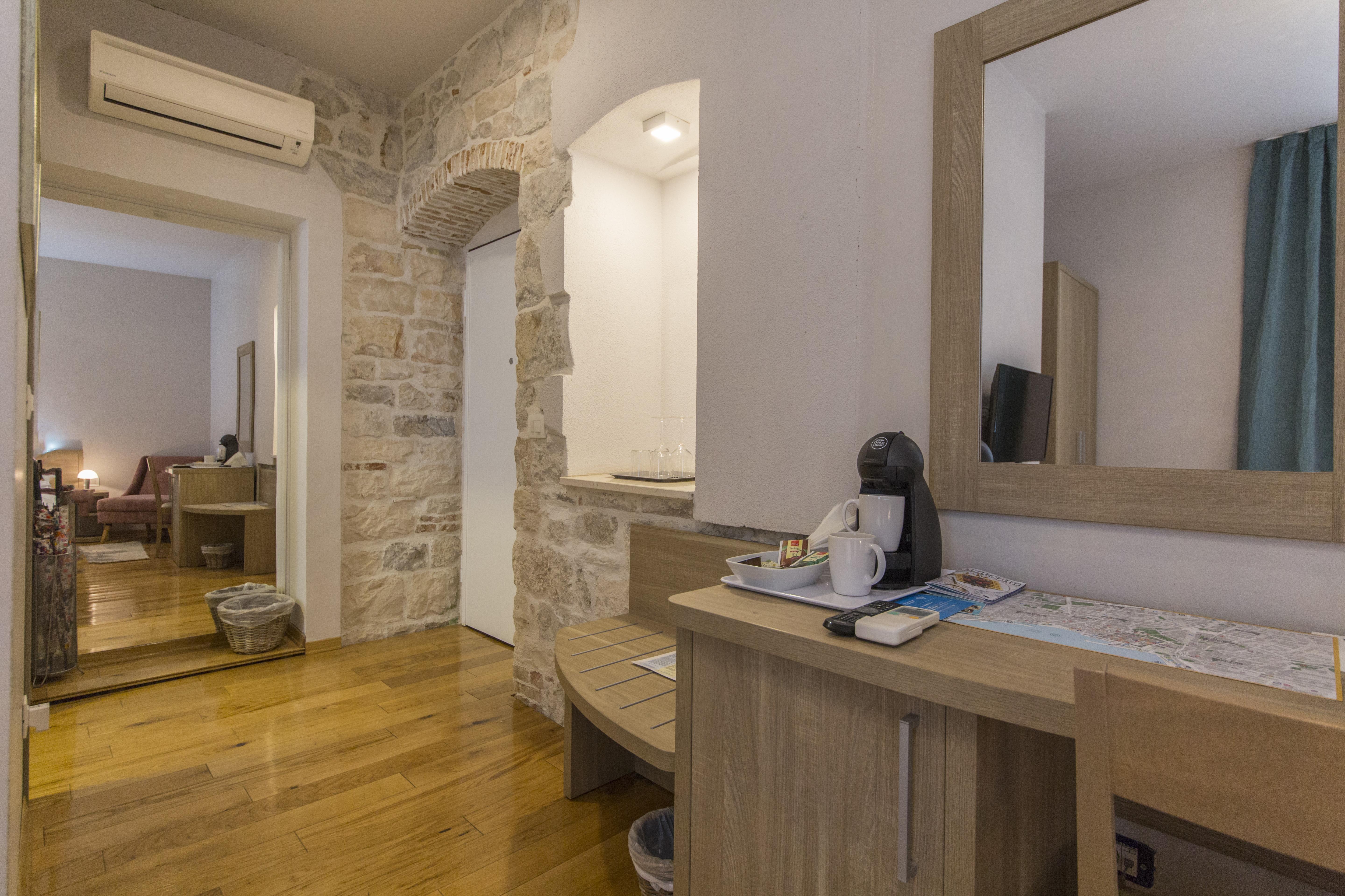 Tifani Luxury Rooms Split Kültér fotó