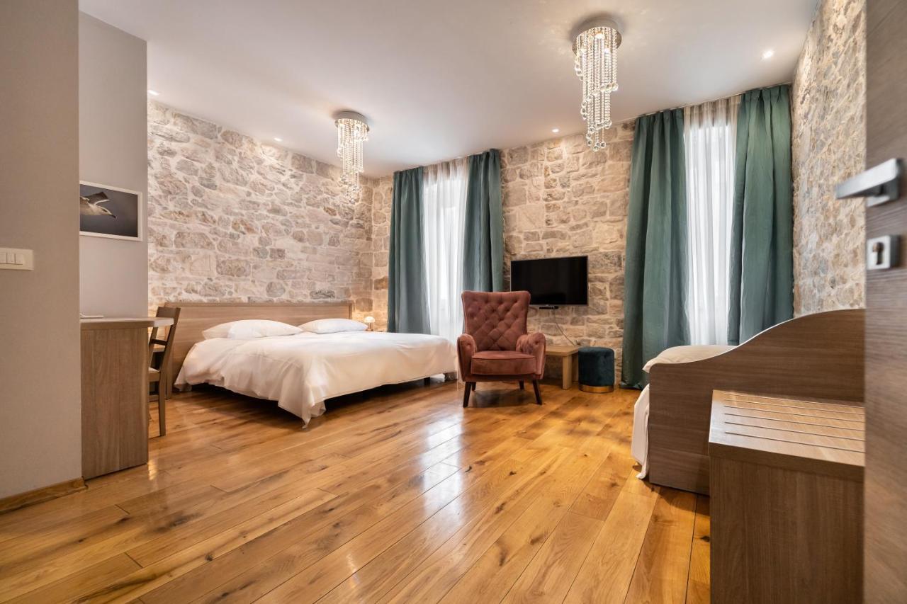 Tifani Luxury Rooms Split Kültér fotó